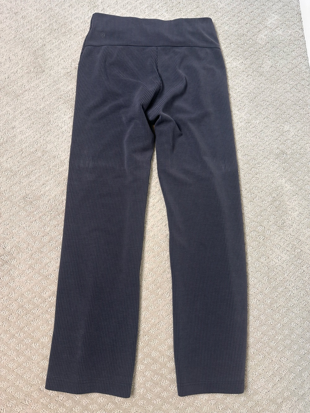 Sz 8 Lululemon Ribbed Softstreme Flared Pant Regular - Picture 6 of 11